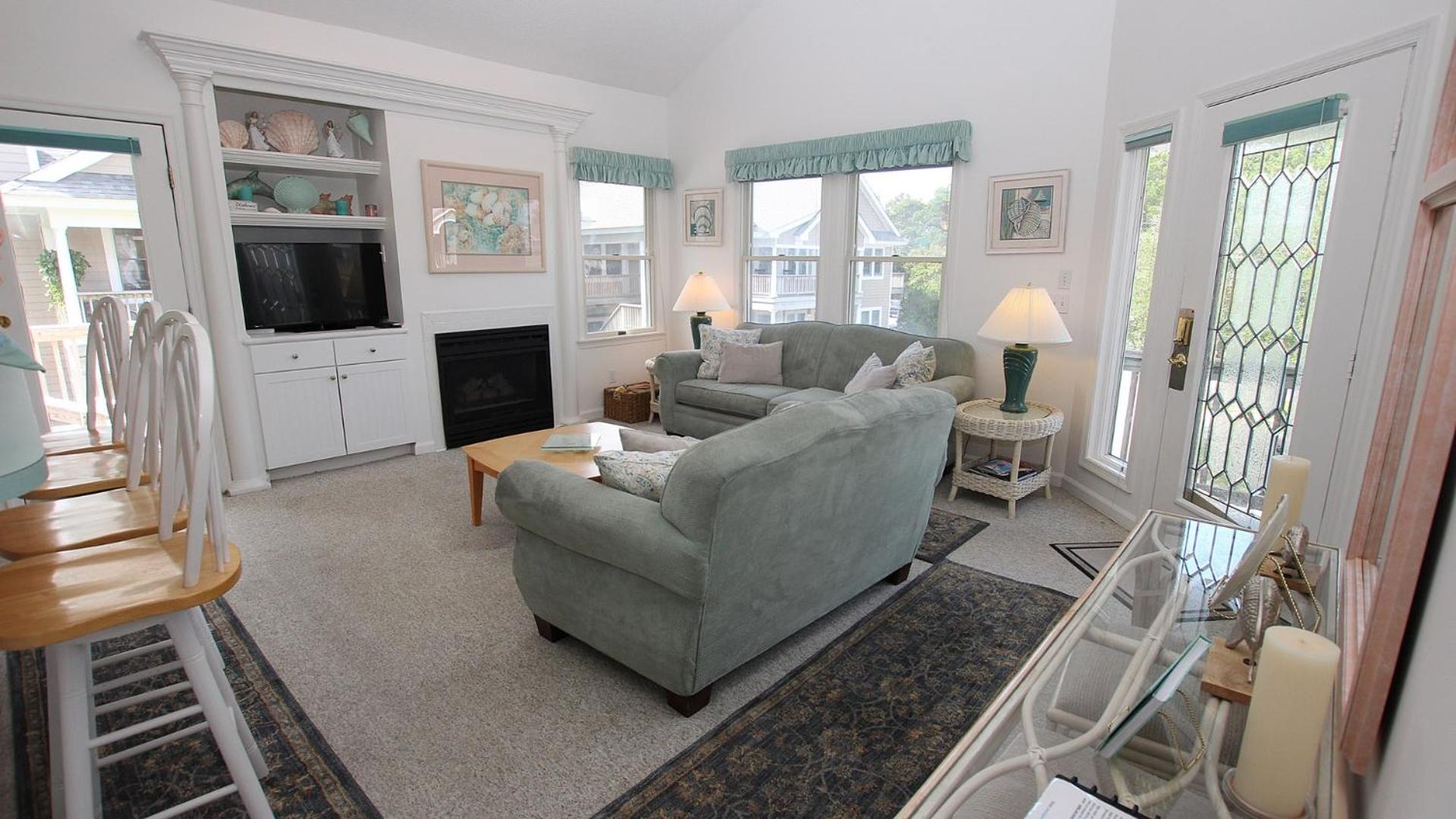 Oceanside, Community Pools, Community Amenities, Sun Deck, M412, Summersweet view 3