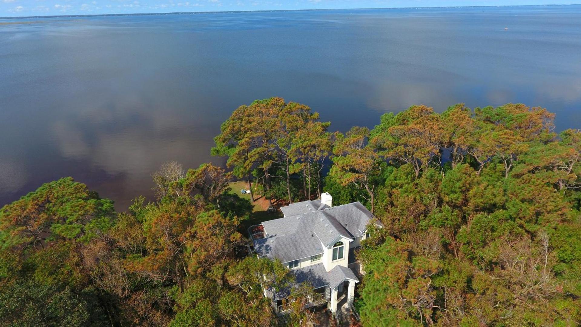 Soundfront, Amazing Sound Views! Sunsets, Yard, Hot Tub, MS100, Timberly II view 3