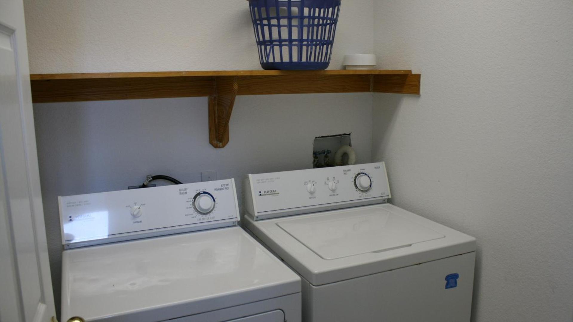 Photo 33
