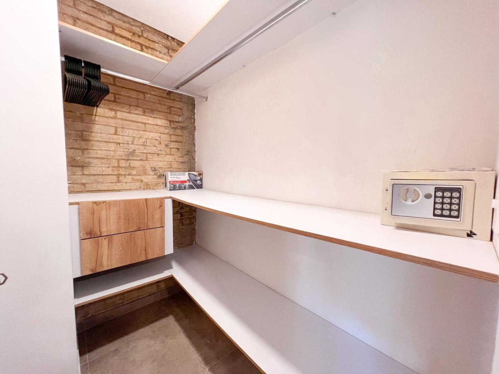 LIV 37 Apartments