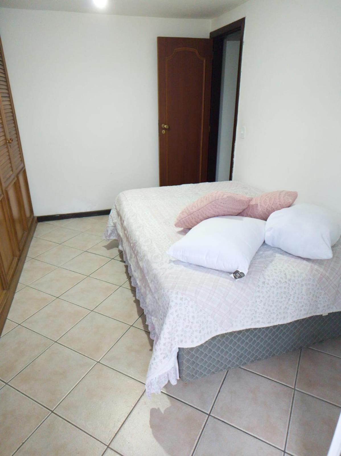 Linda Casa Na Granja Comary/CBF