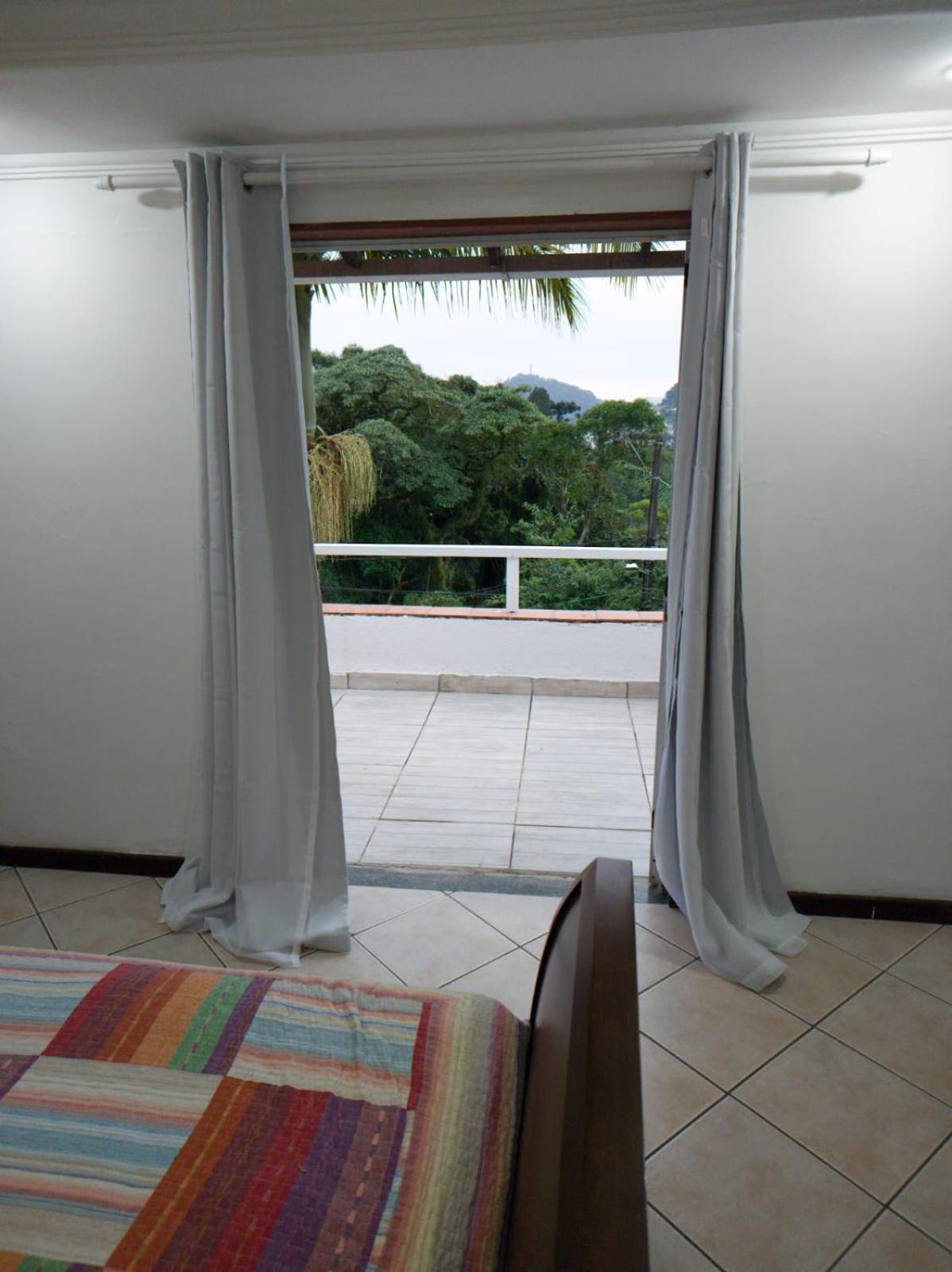 Linda Casa Na Granja Comary/CBF