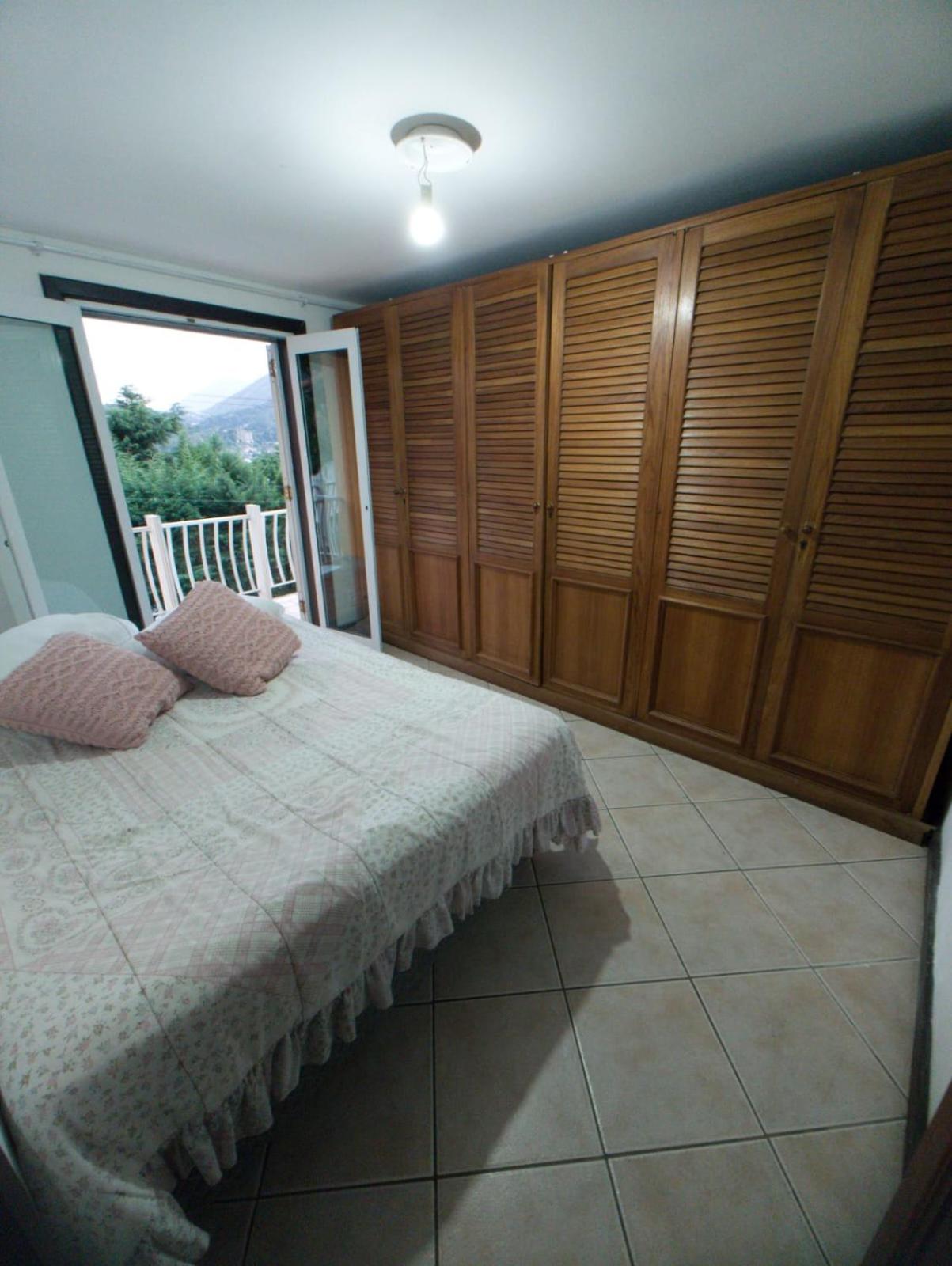 Linda Casa Na Granja Comary/CBF
