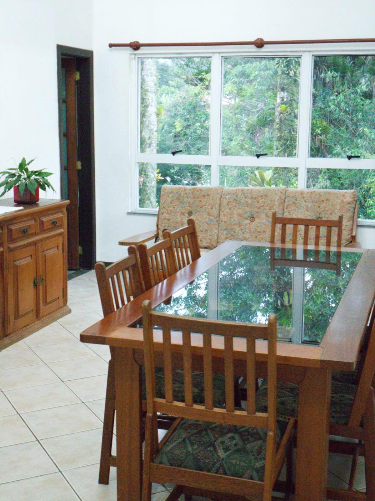Linda Casa Na Granja Comary/CBF