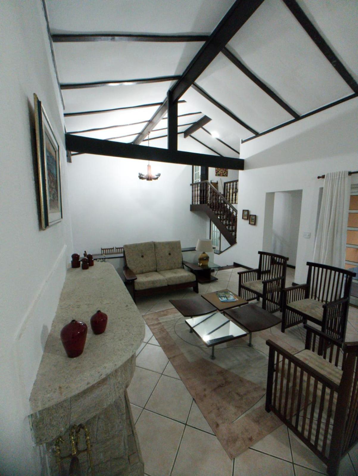 Linda Casa Na Granja Comary/CBF