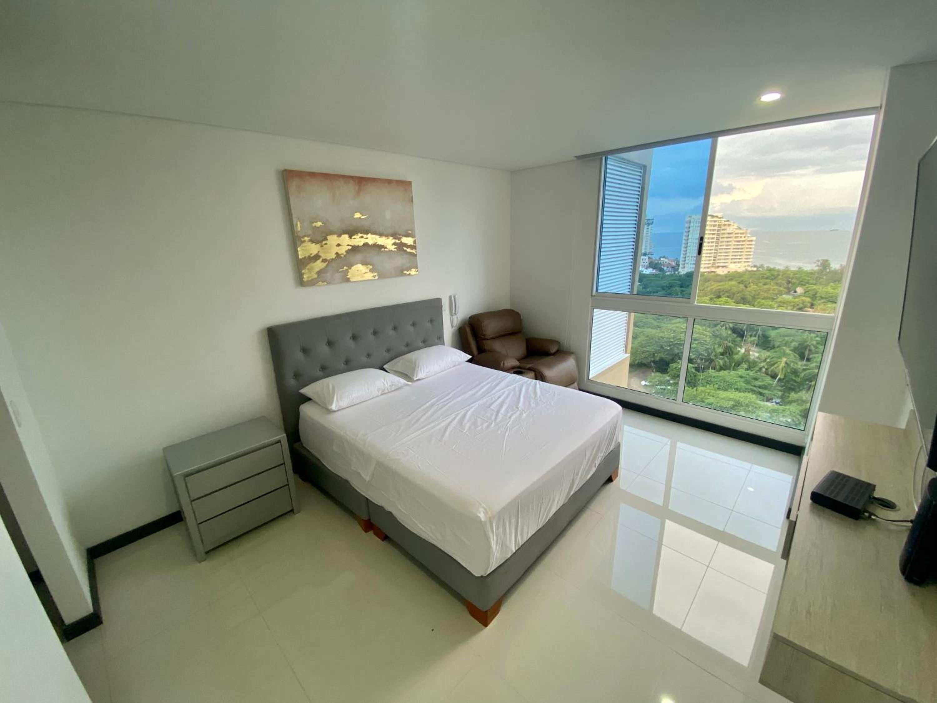 Ocean Club Apartments – Near the Sea by SOHO
