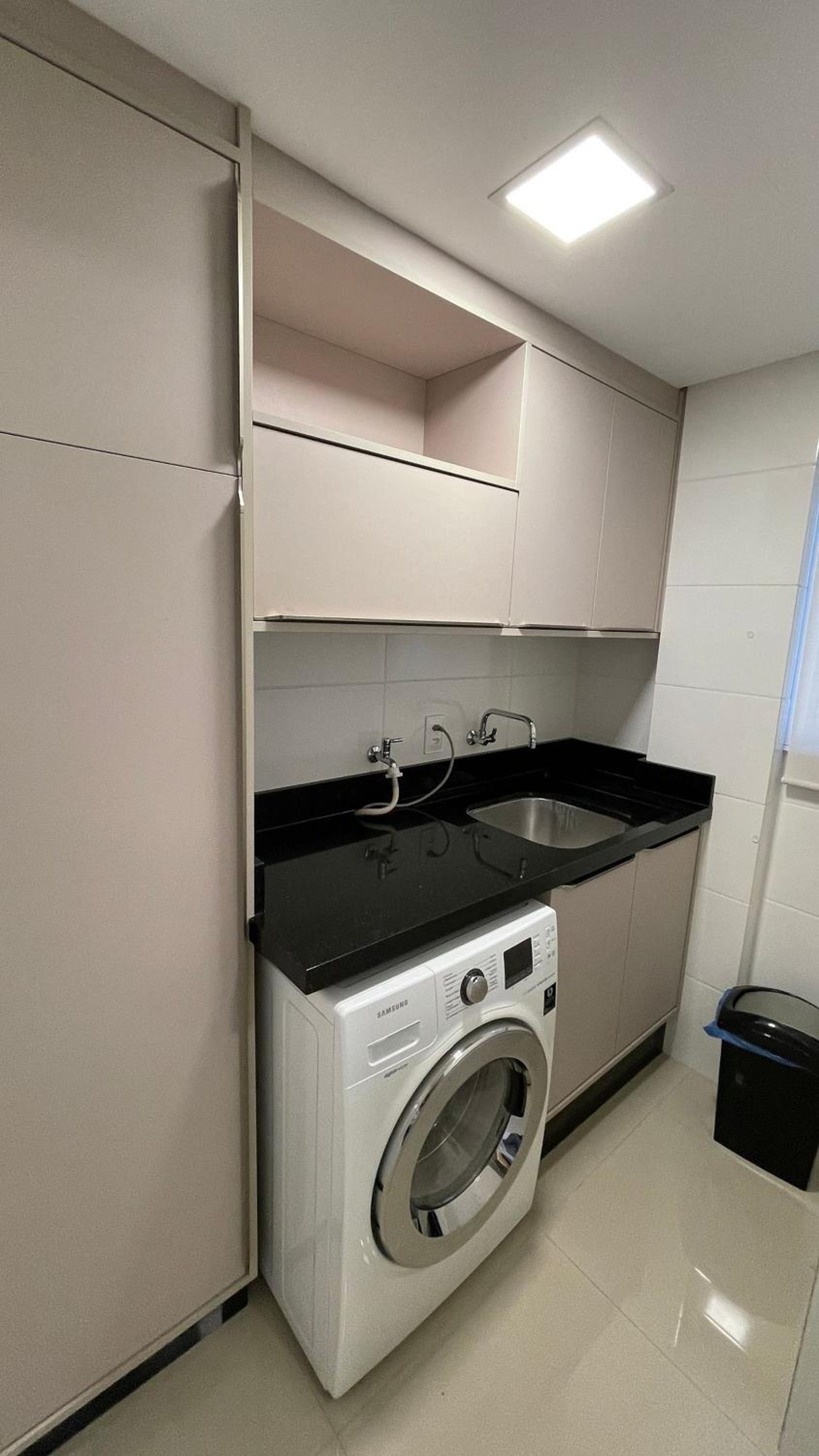 Lindo e confortável apartamento no Centro de Foz