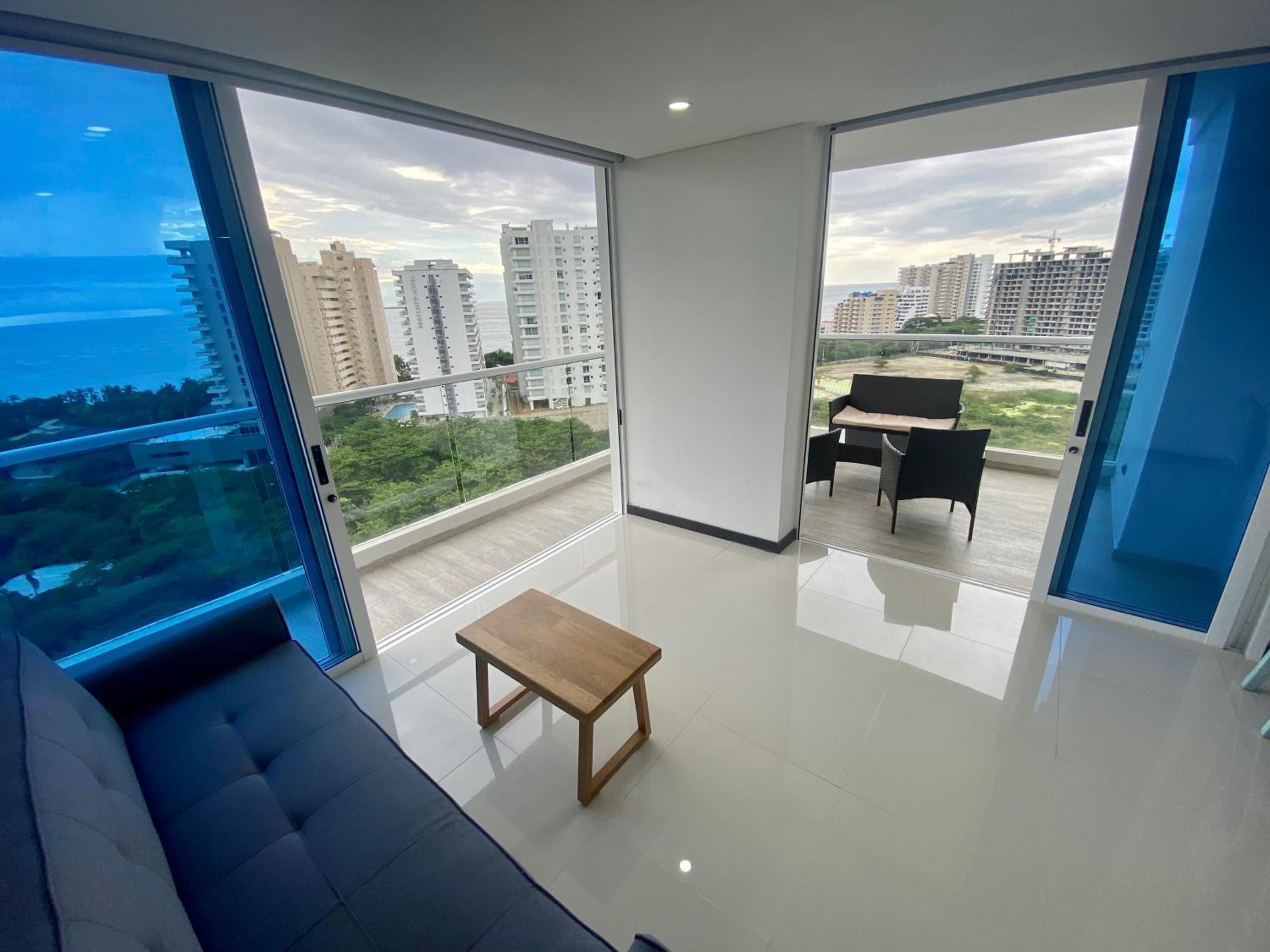Ocean Club Apartments – Near the Sea by SOHO