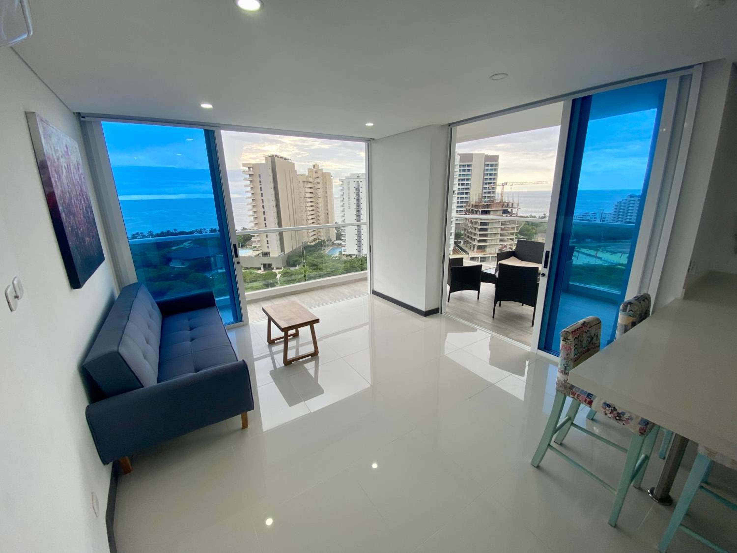 Ocean Club Apartments – Near the Sea by SOHO