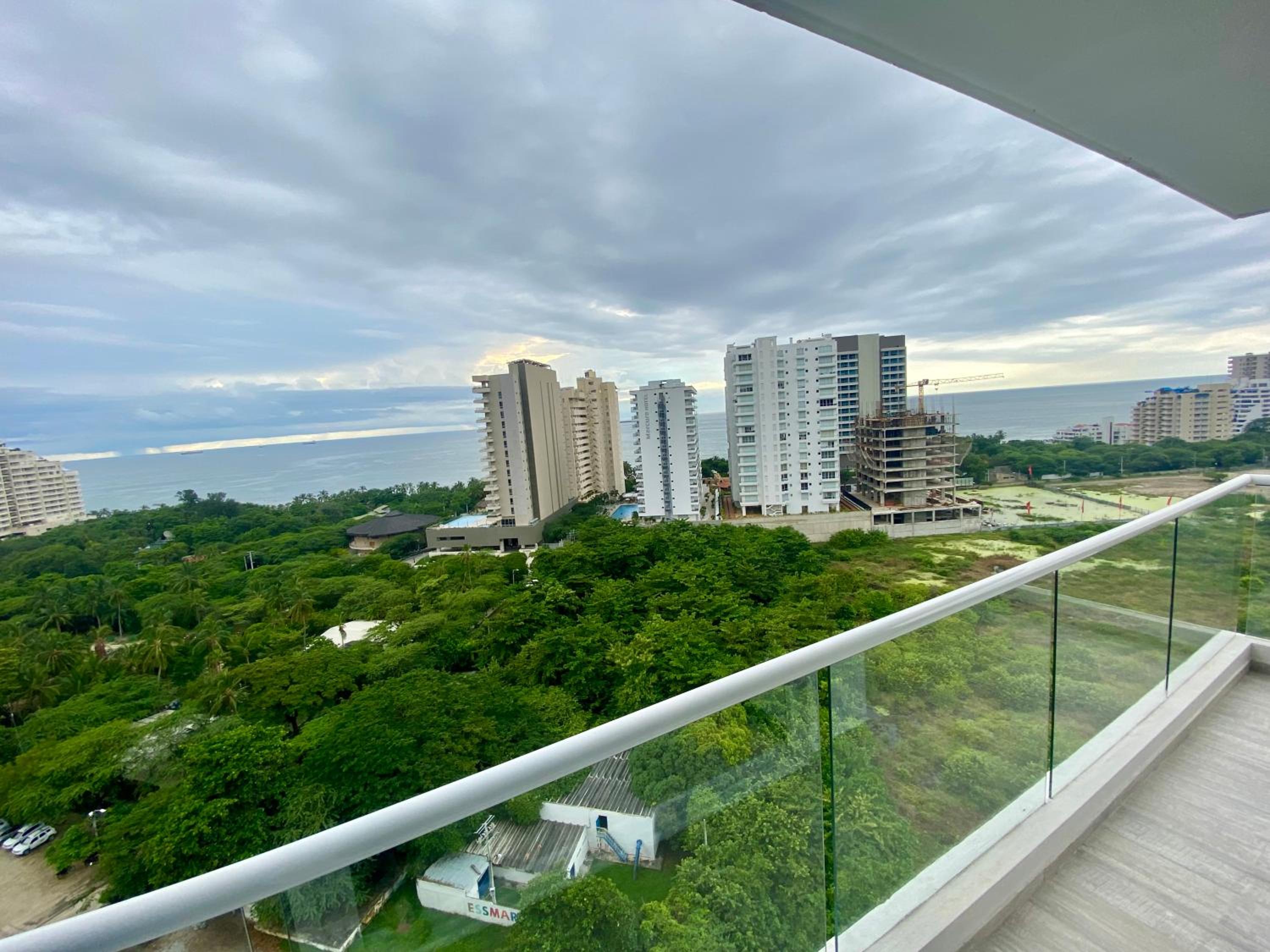 Ocean Club Apartments – Near the Sea by SOHO