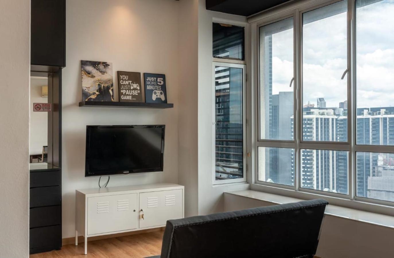 Park View KLCC ,by DeLive Home