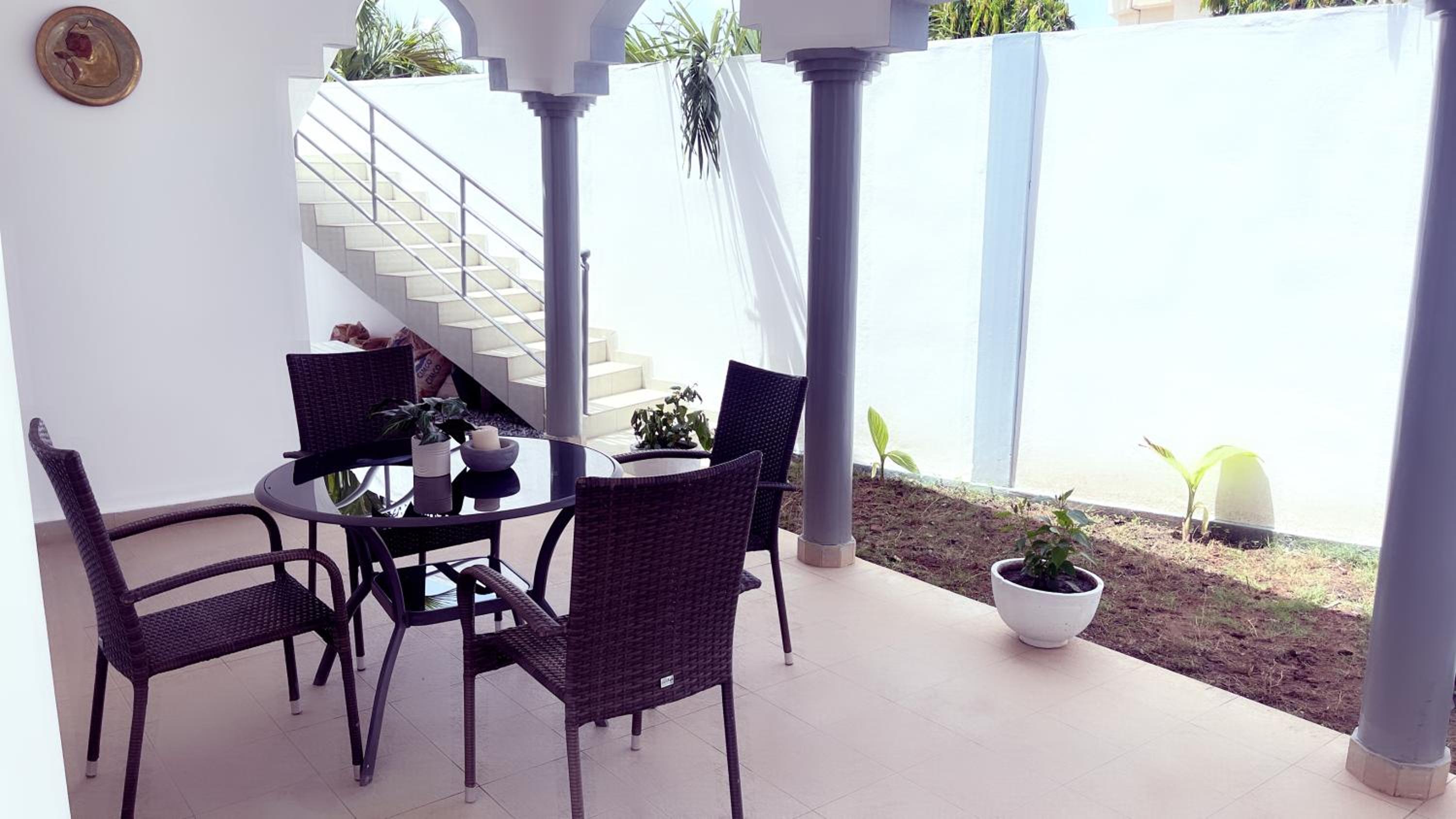 Villa Africo Palace Adidogome