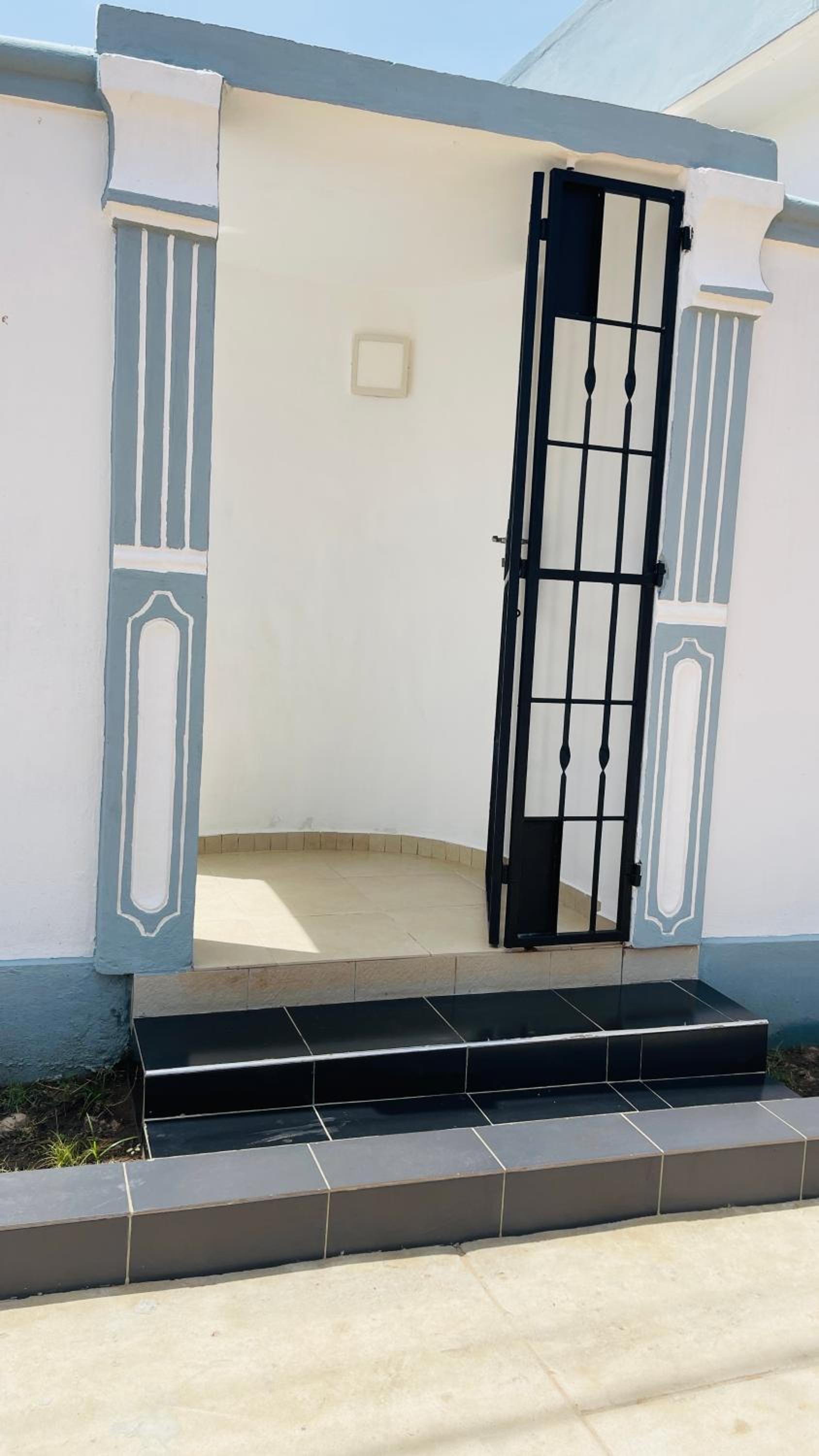 Villa Africo Palace Adidogome