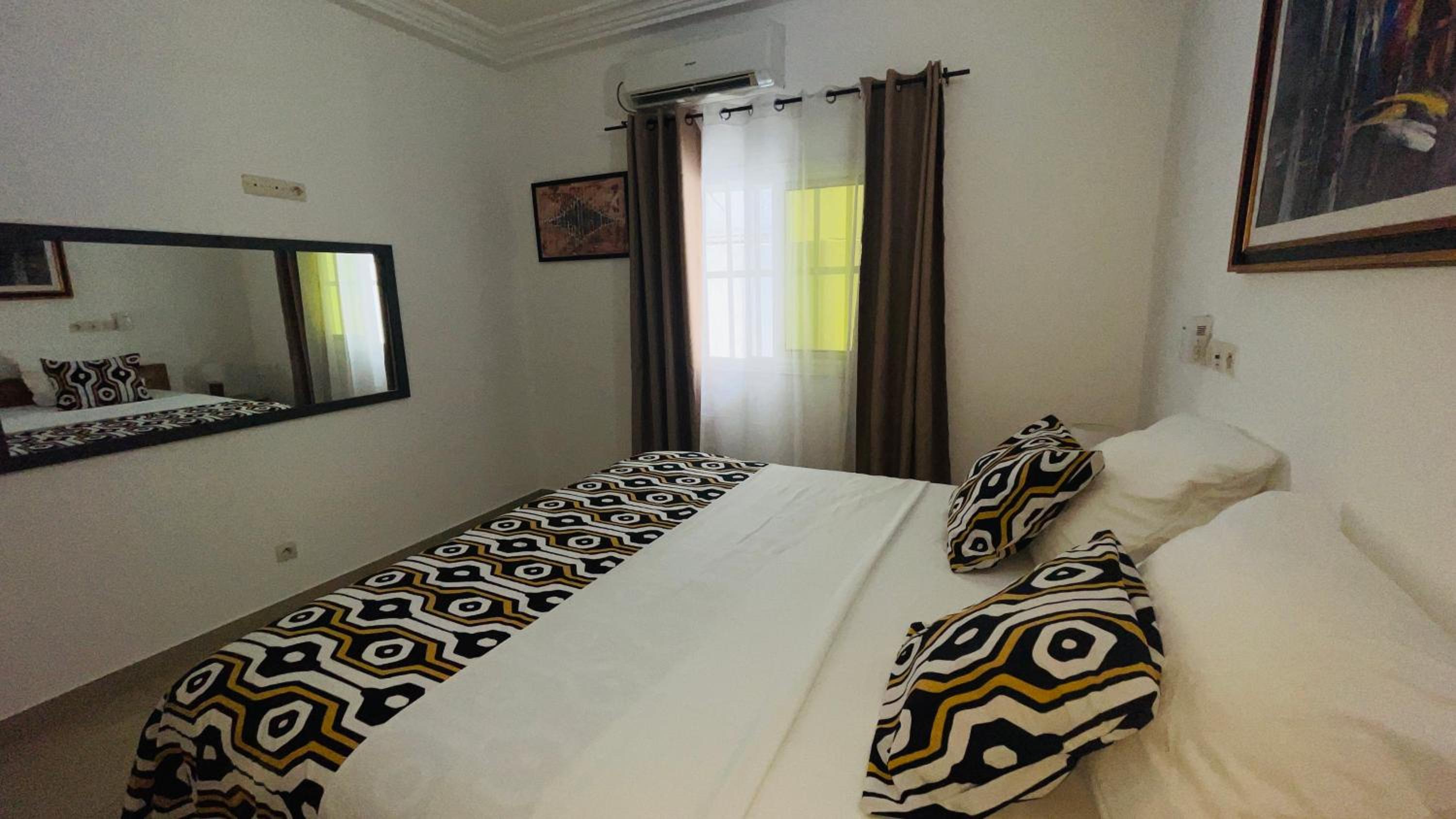 Villa Africo Palace Adidogome