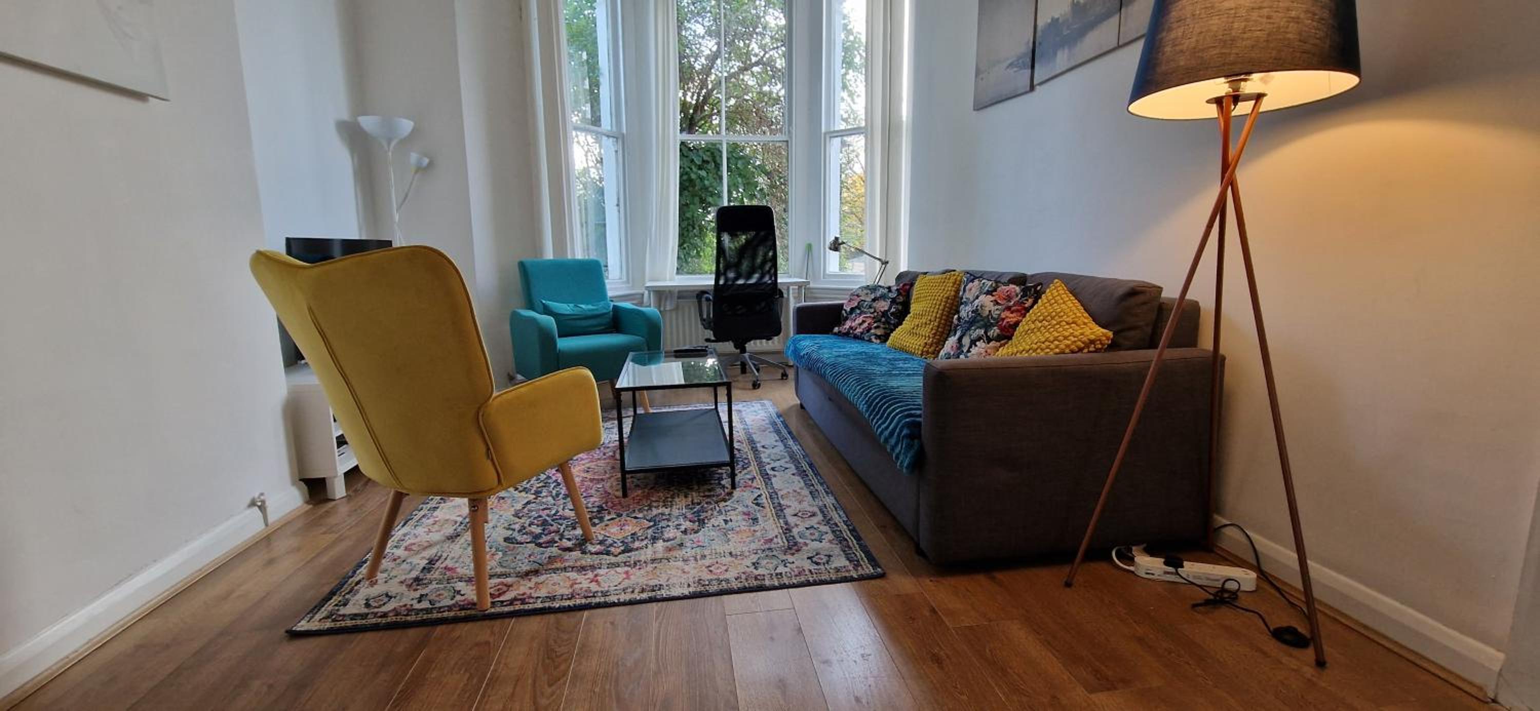 Primrose Hill - Charming, Cosy, 2 Double Bedrooms Apartment
