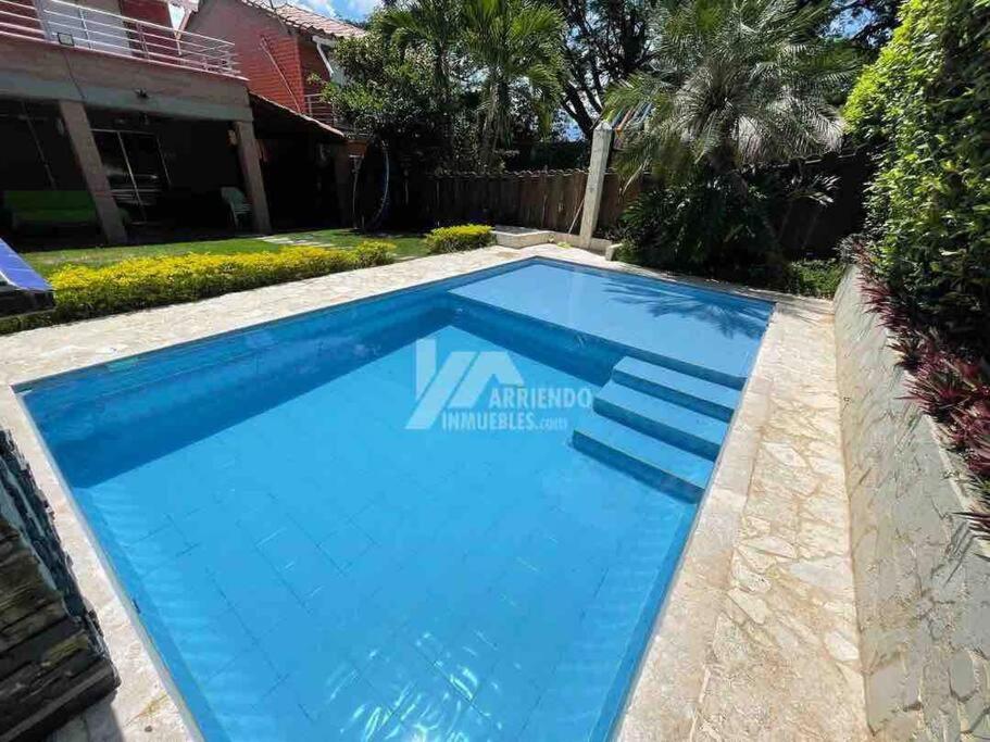 Agradable casa de descanso con piscina privada