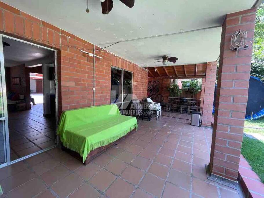 Agradable casa de descanso con piscina privada