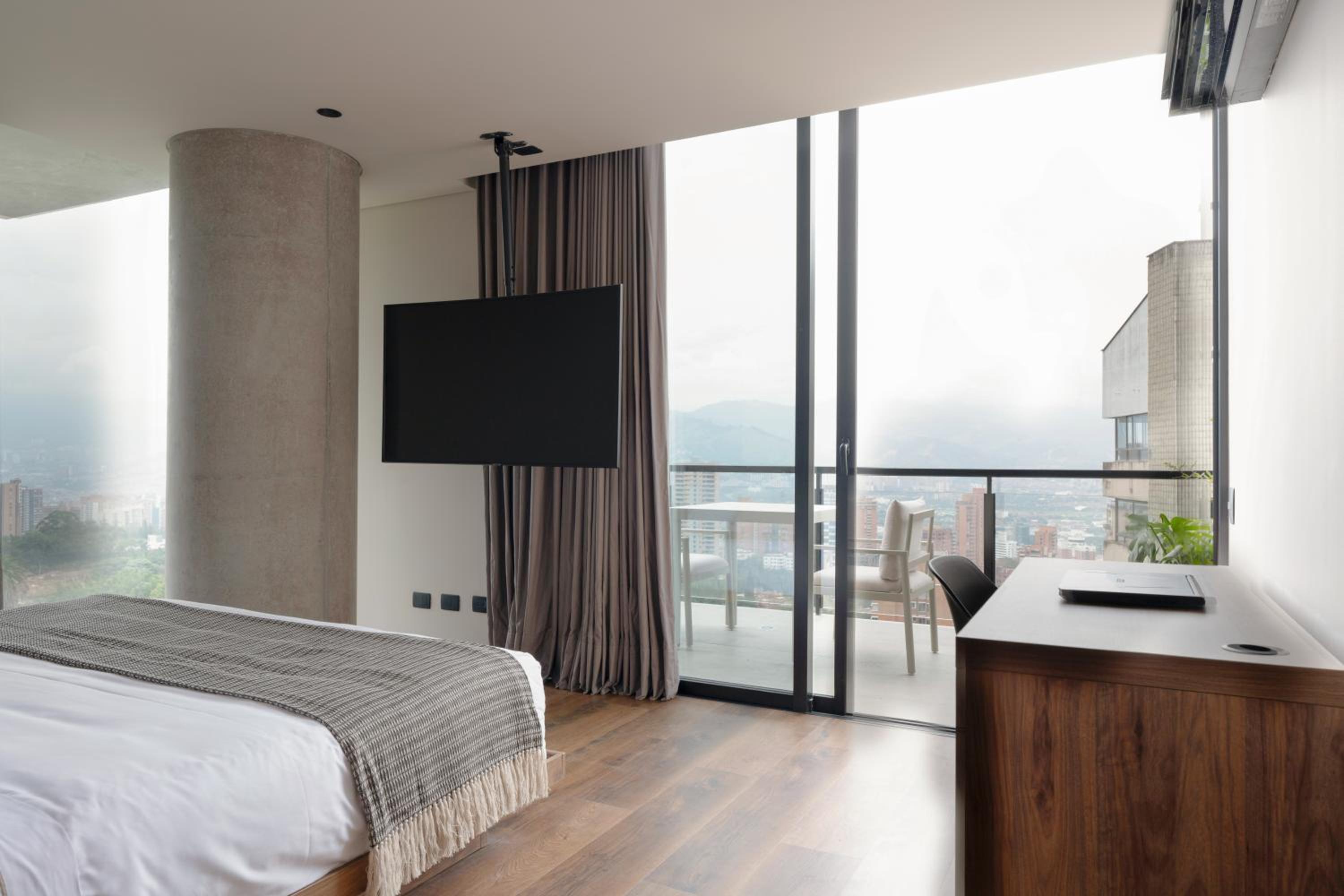 Kiin Living- 