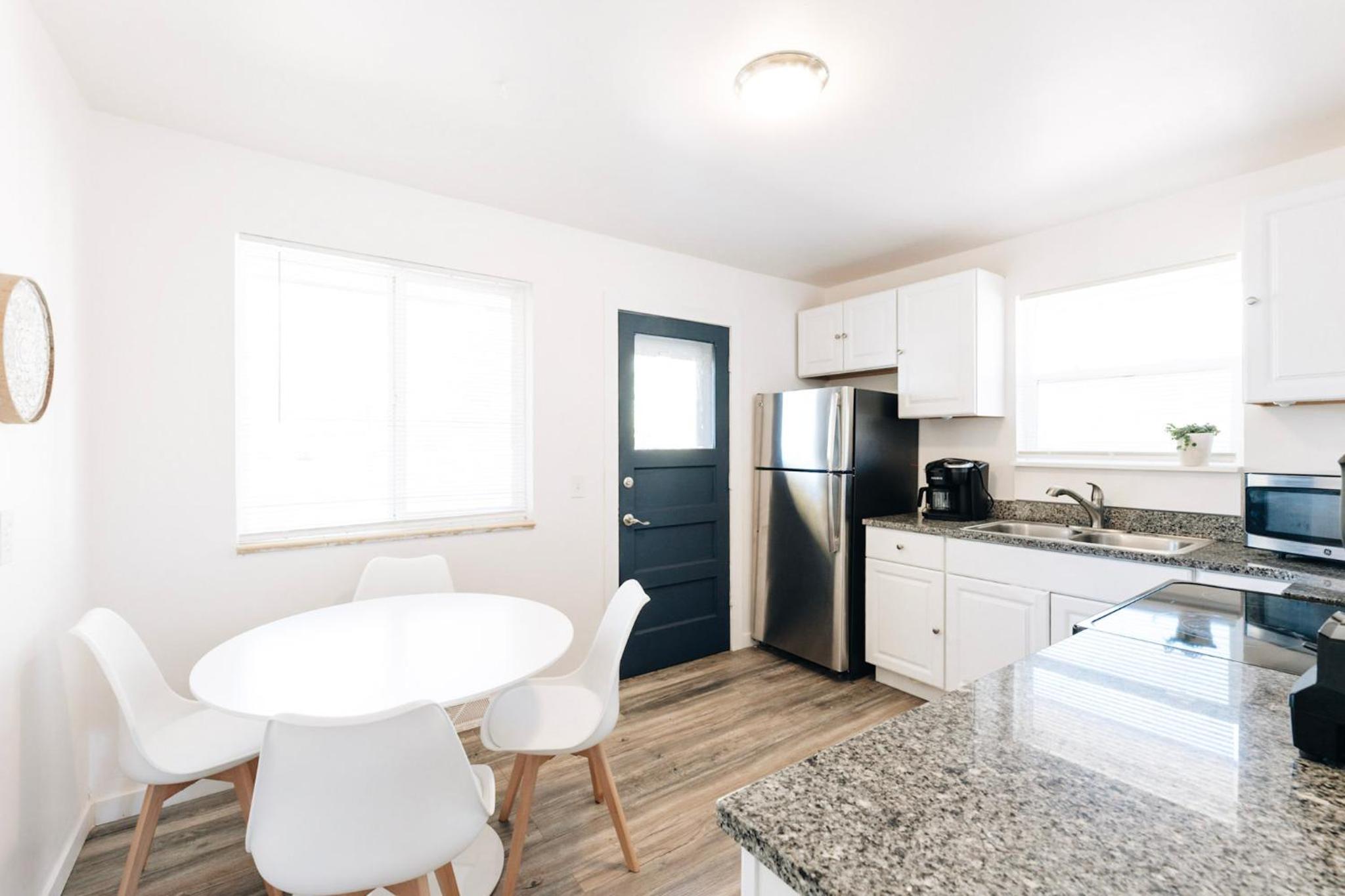 Cozy Retreat w/ Firepit! ~Near Red Rocks -Downtown view 5