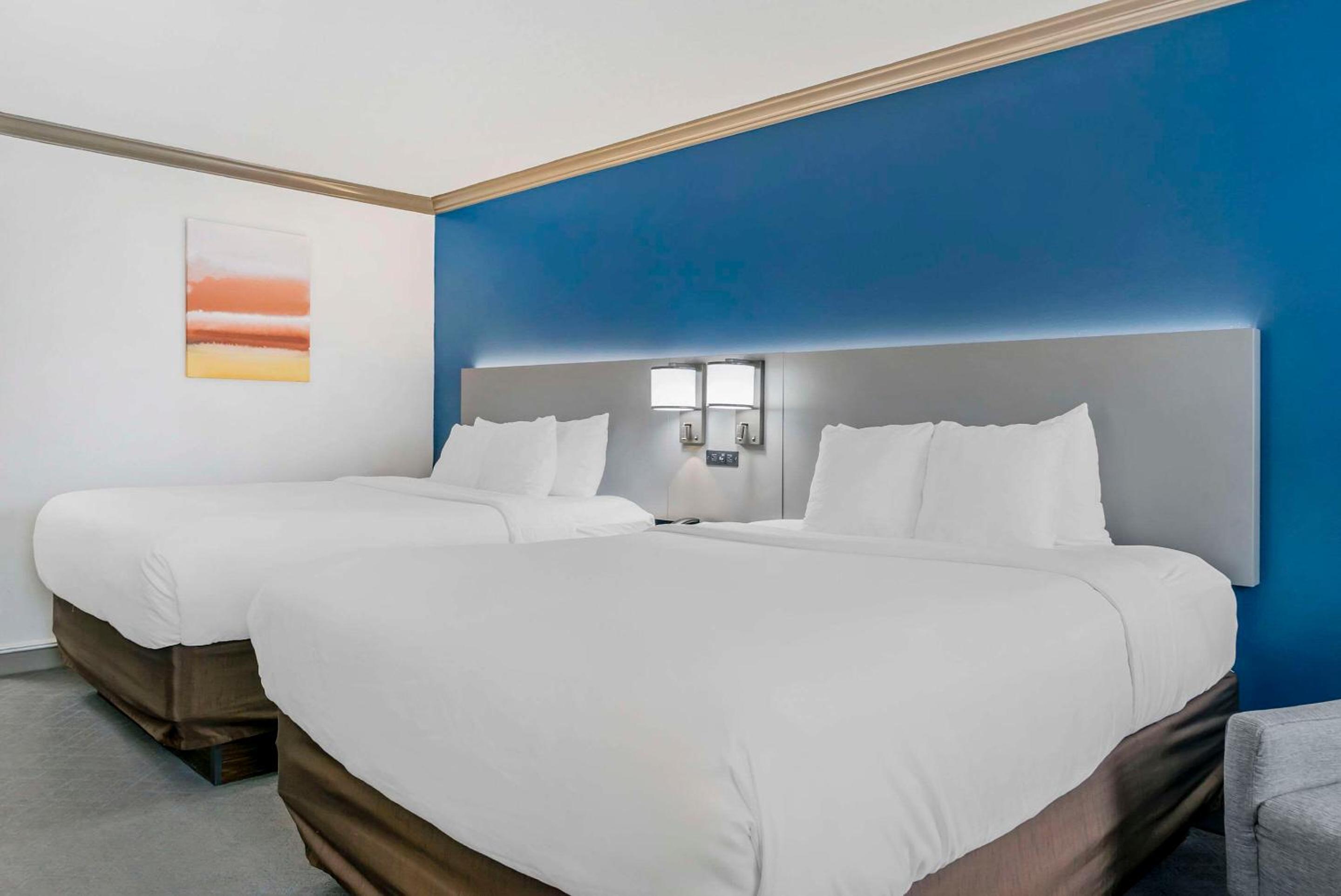 Comfort Inn Plainwell