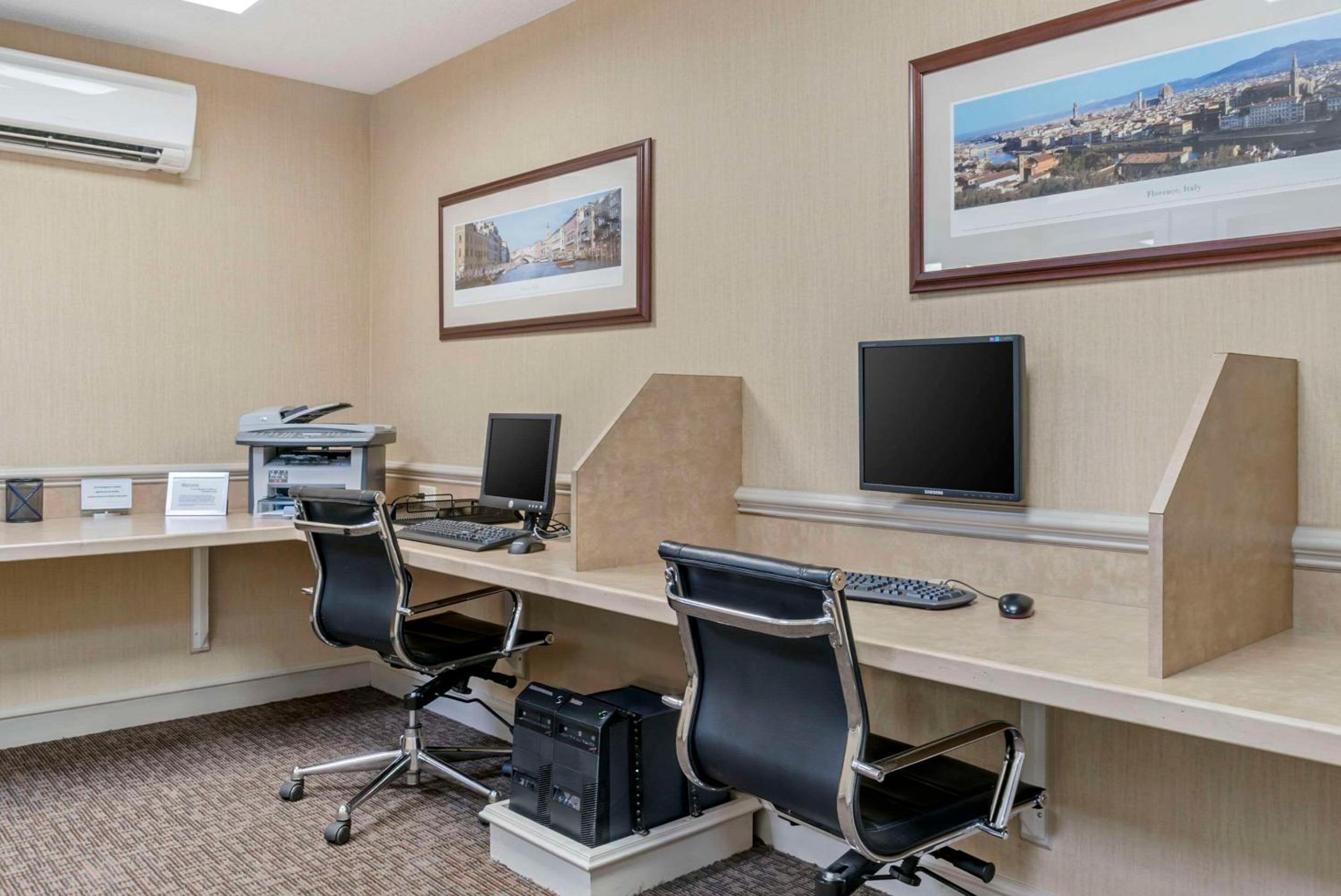 Comfort Inn Plainwell, Foto 8