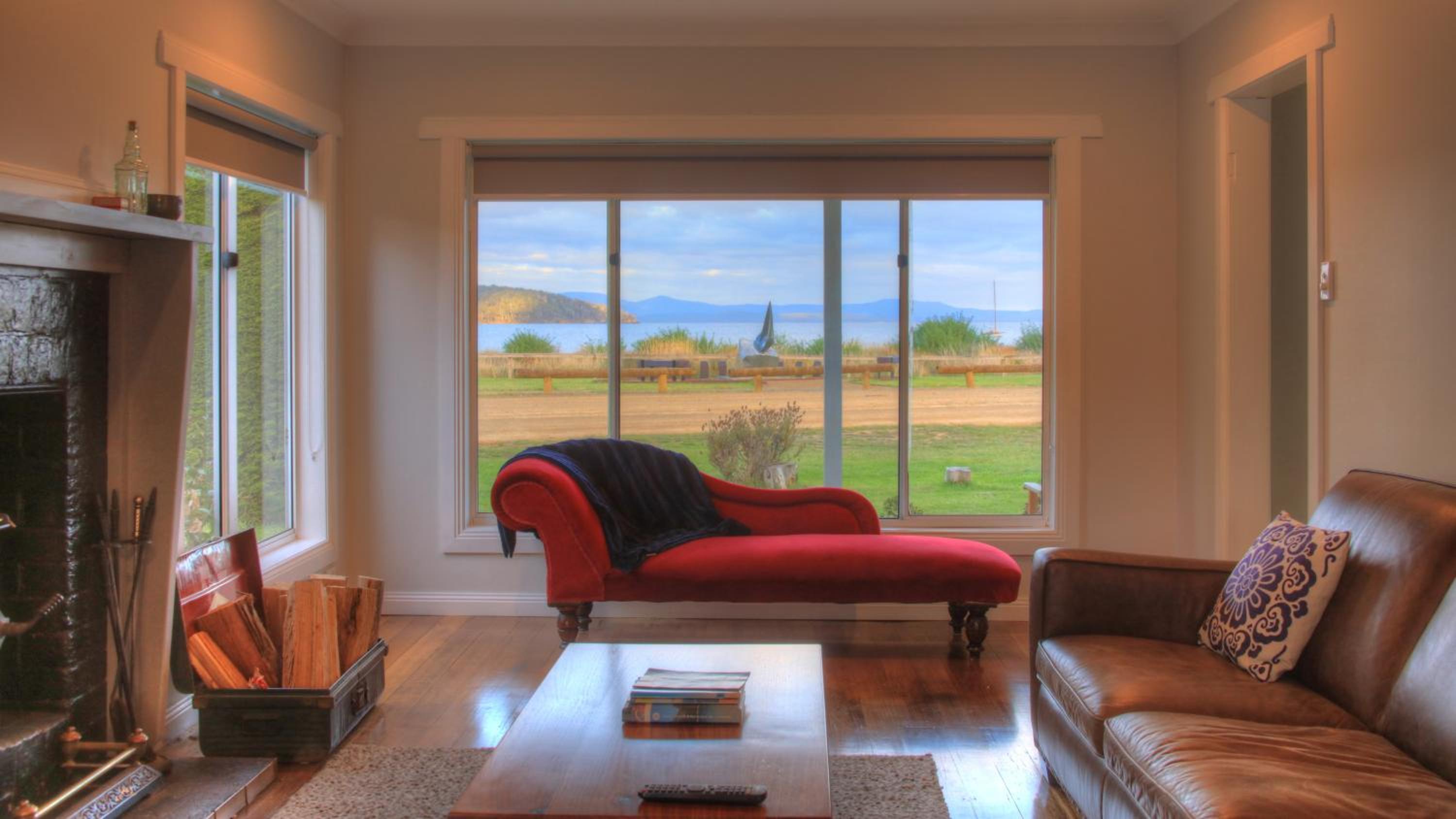 Castaway Cottage view 2