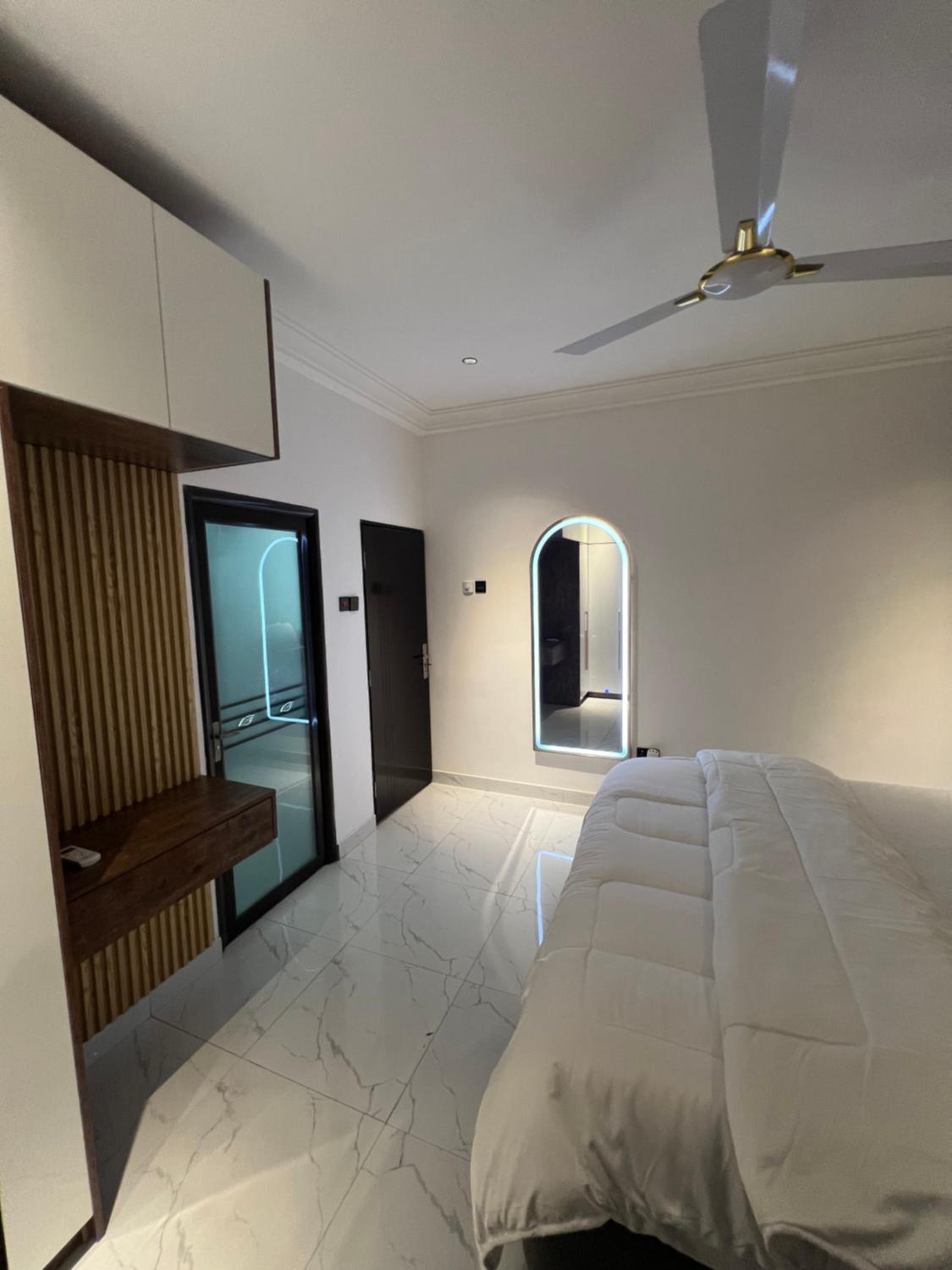 Akua’s Cottage