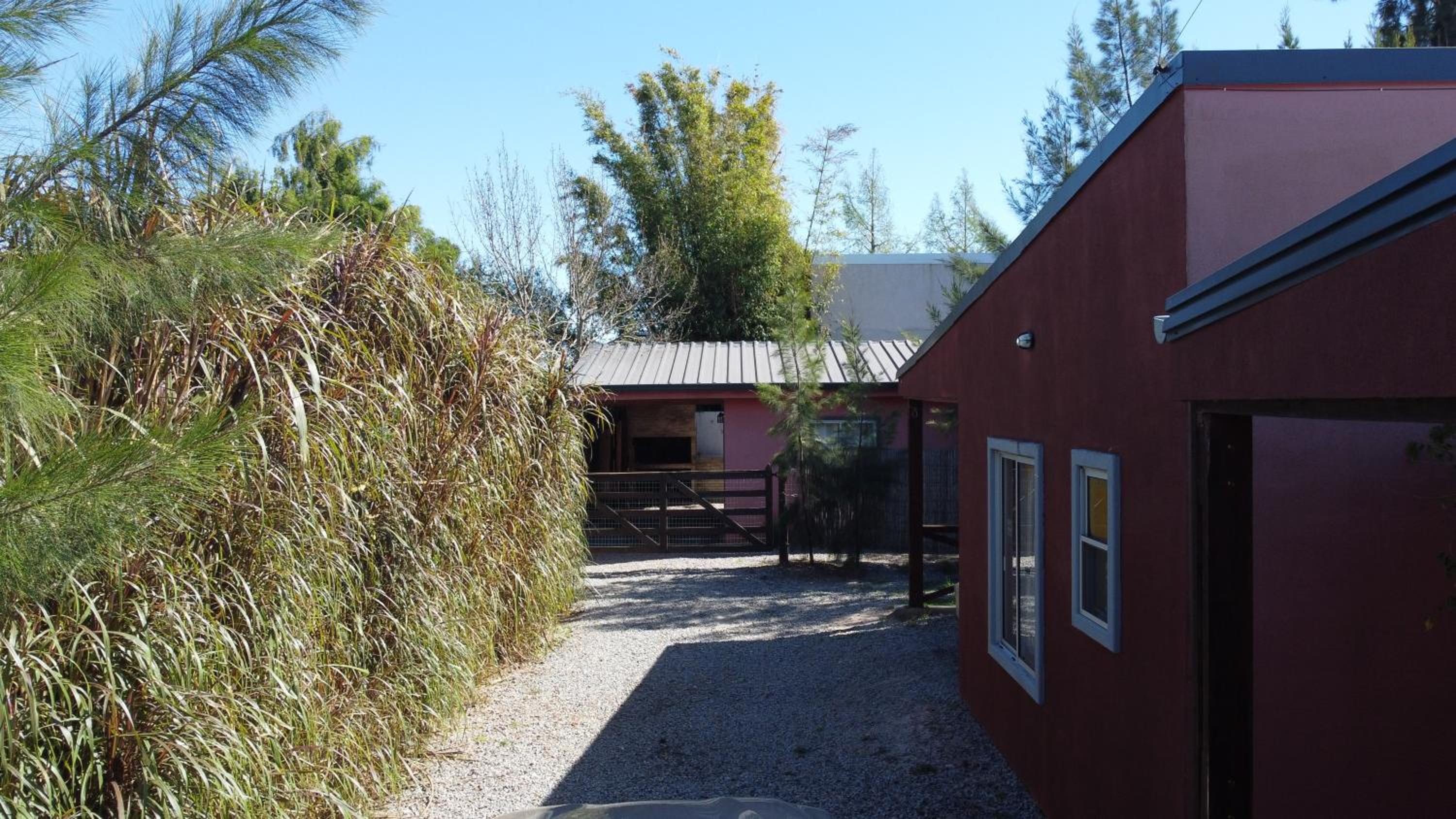 Carmelo RIVERSIDE Bungalows view 3