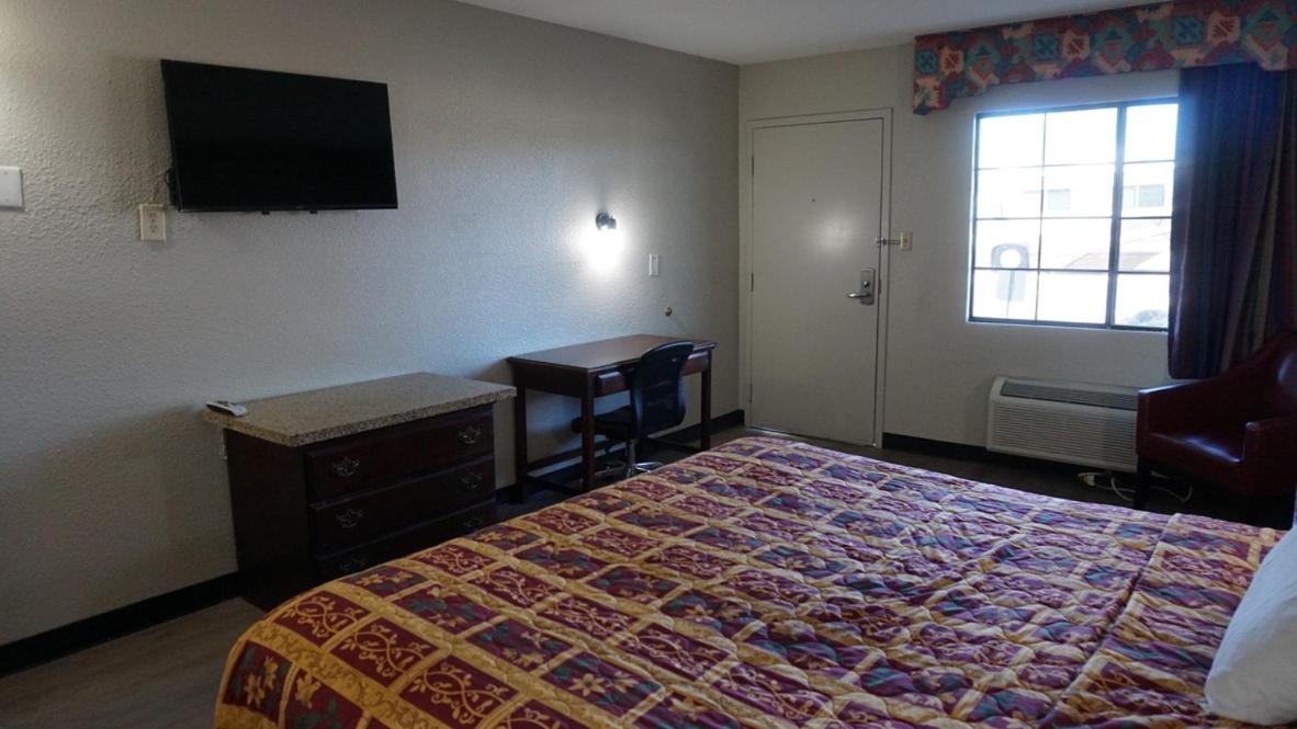 Travel Inn Tucson - Property Image 19