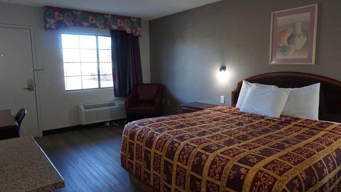 Travel Inn Tucson - Property Image 7