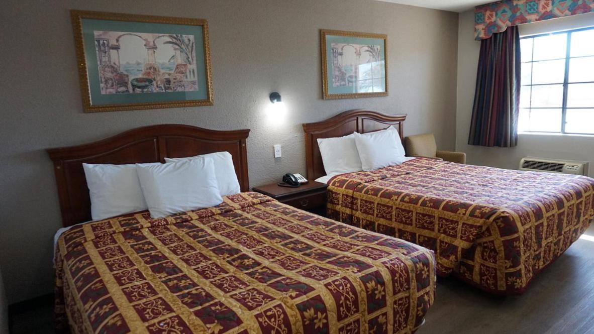 Travel Inn Tucson - Property Image 3