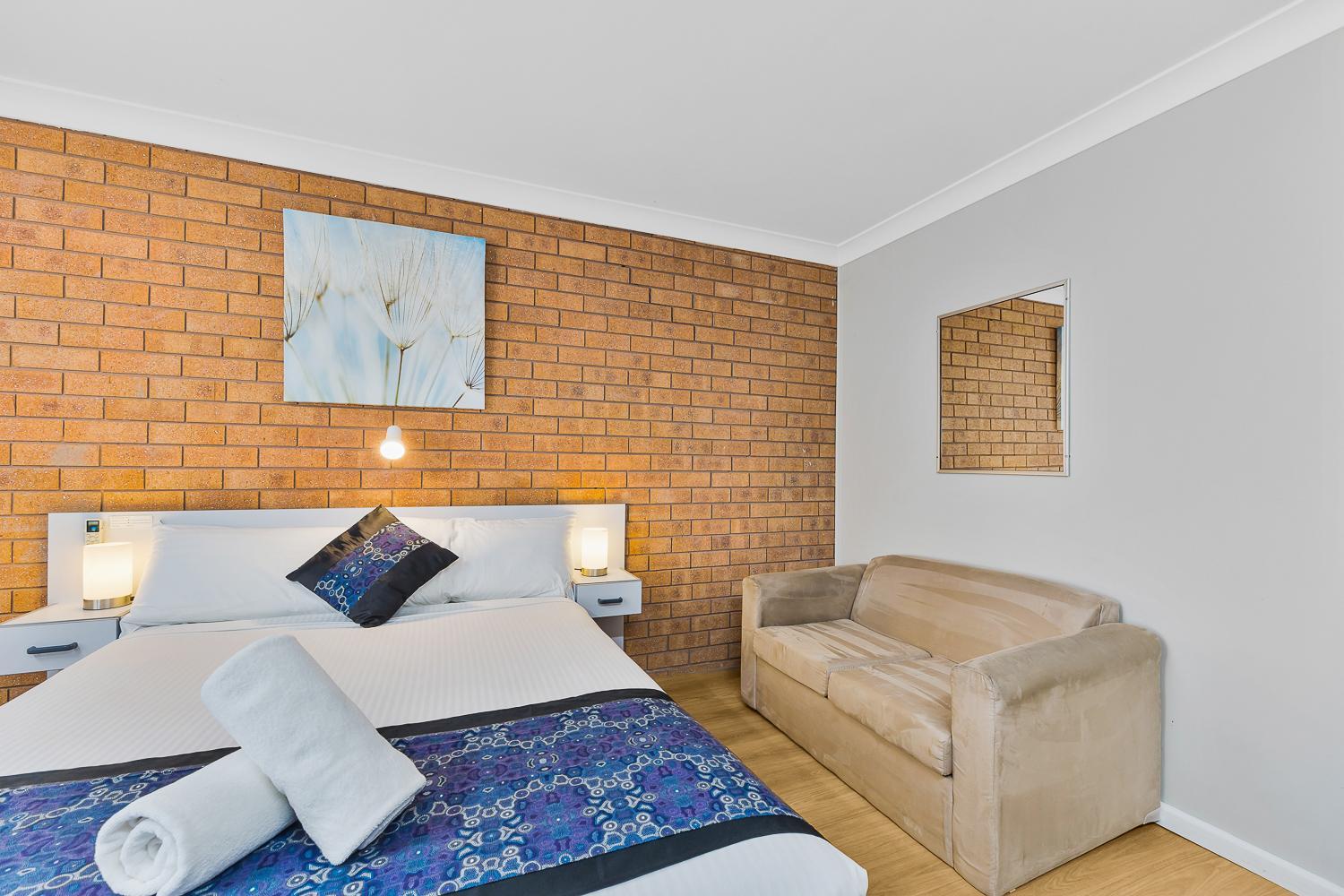 Castlereagh Motor Inn