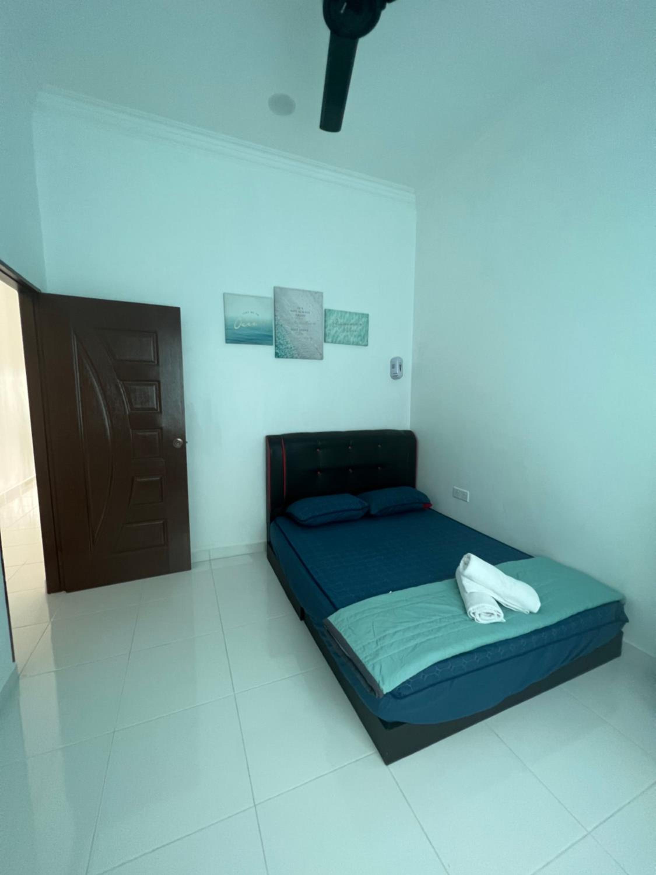 Villa Muslim Gong Badak photo 8