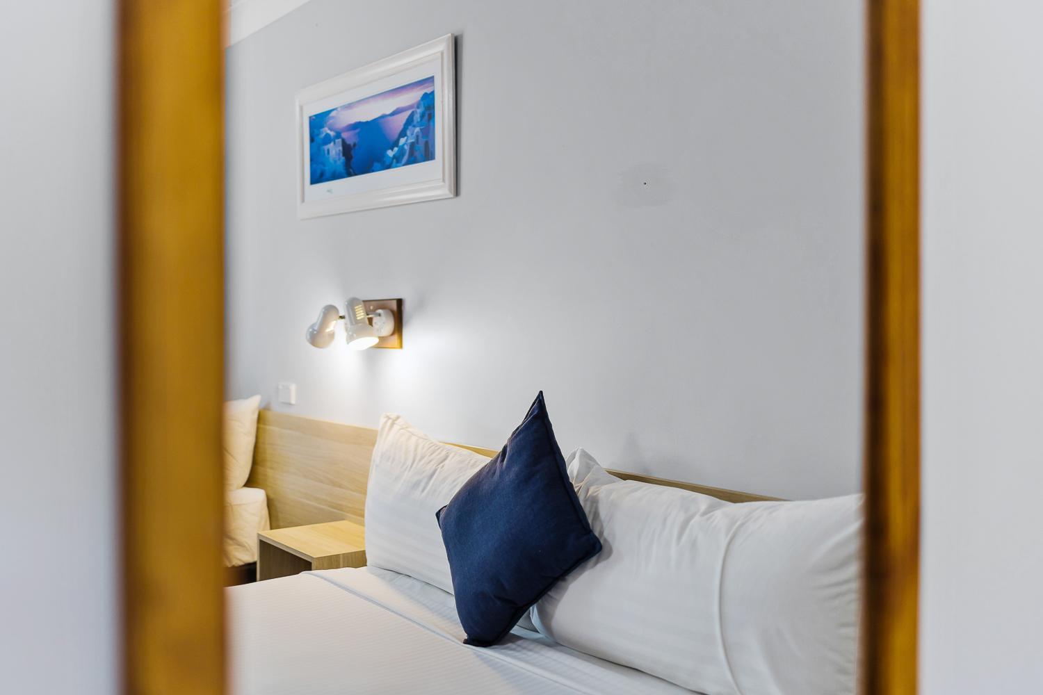 Castlereagh Motor Inn