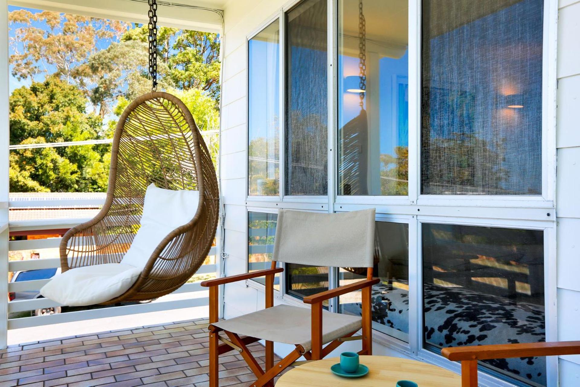 The White House by Experience Jervis Bay