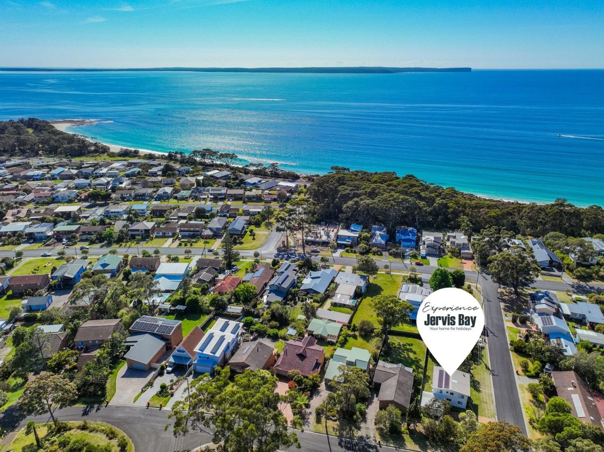 The White House by Experience Jervis Bay