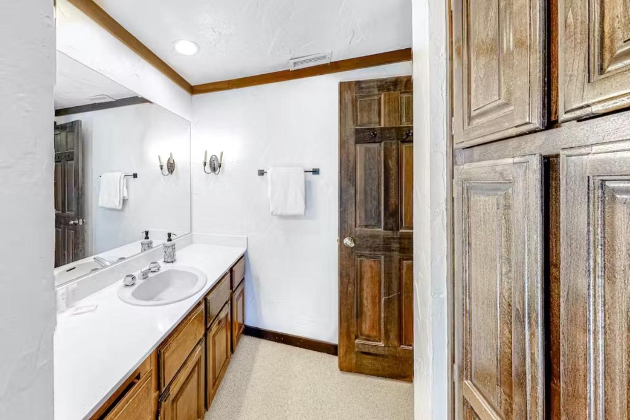 Lake Tahoe Vacations - Tavern - Olympic Valley - Property Image 29