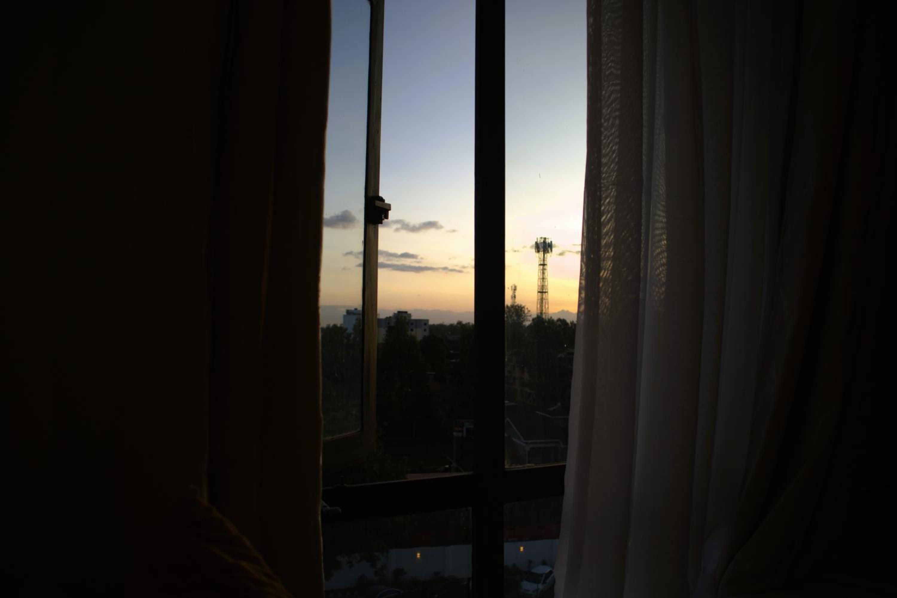 El Hogar II view 2