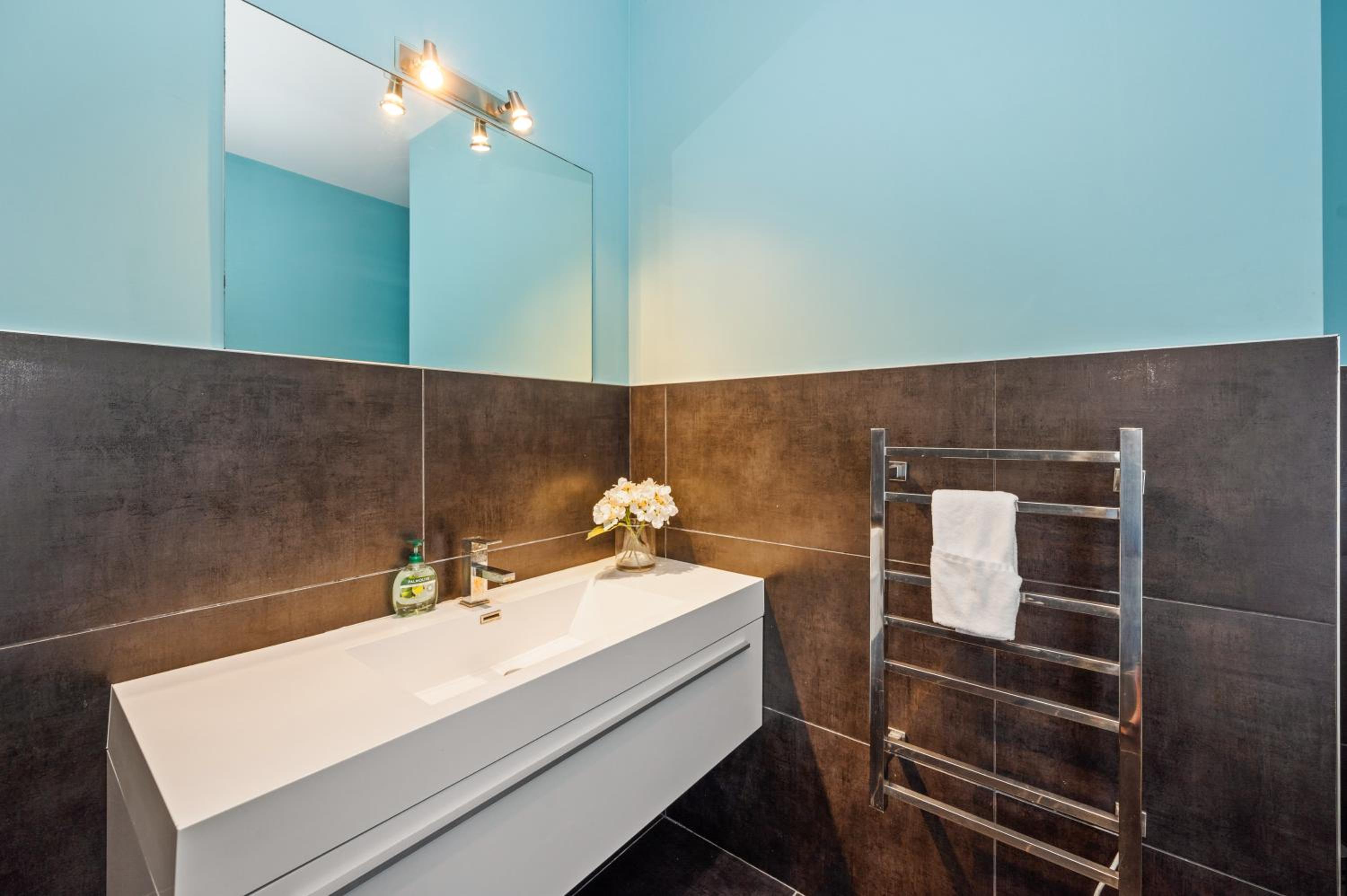 Springfield Rise Lodge - Rotorua Holiday Home