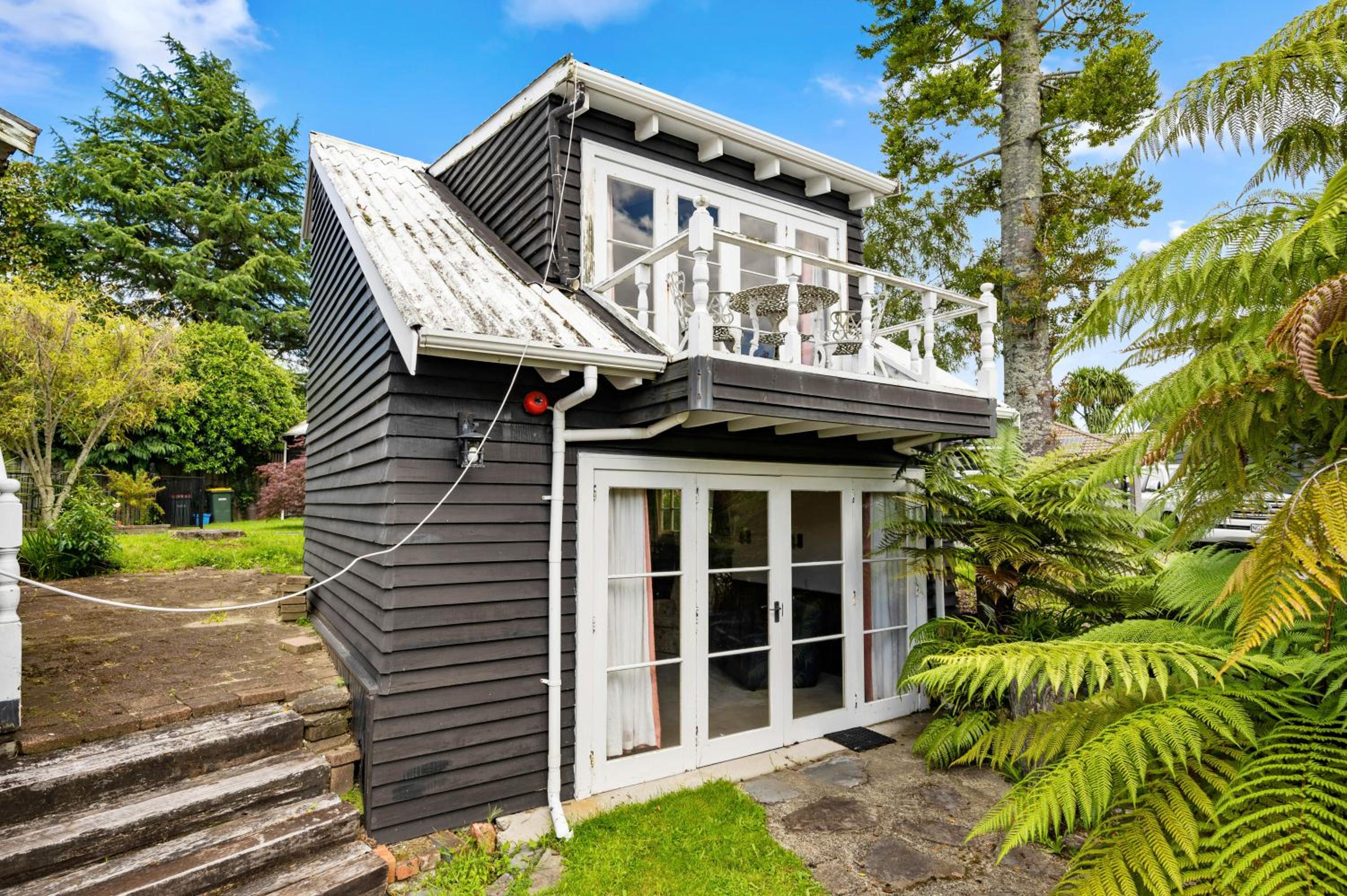 Springfield Rise Lodge - Rotorua Holiday Home