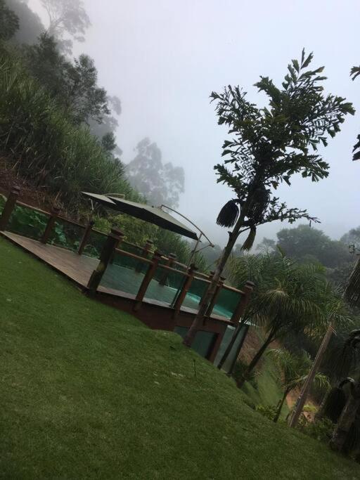 Casa cJacuzzi Pedra Azul Sítio caminho das Árvores