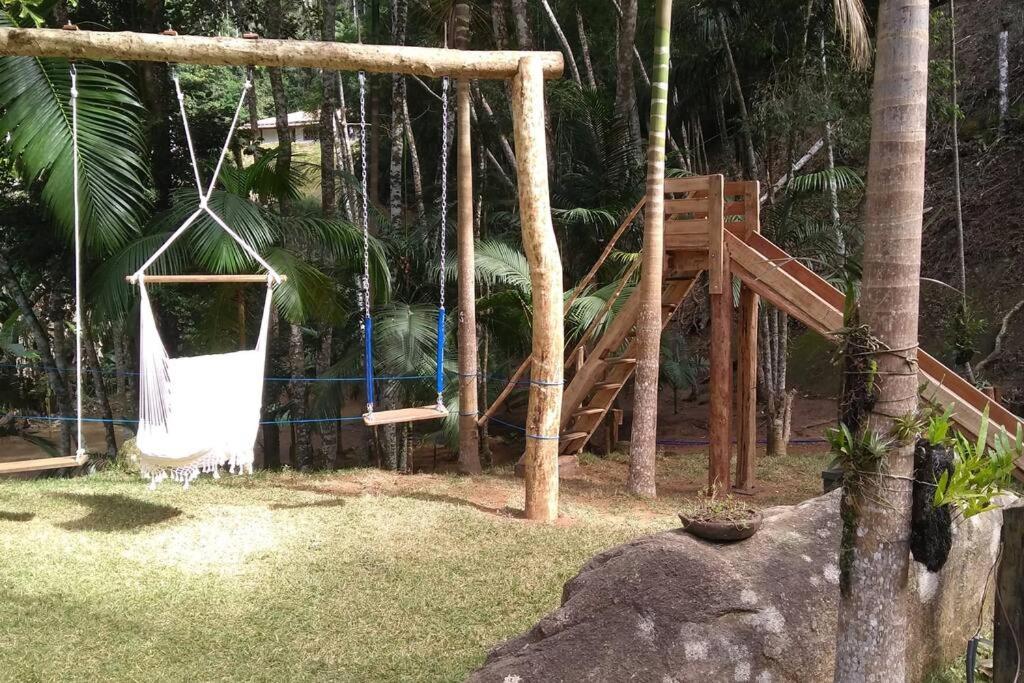 Casa cJacuzzi Pedra Azul Sítio caminho das Árvores