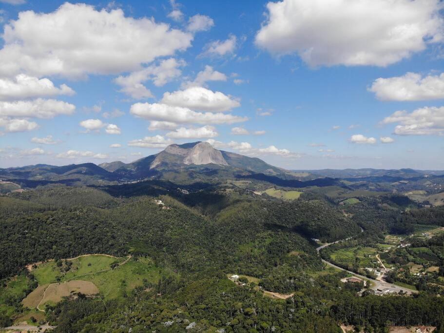 Casa cJacuzzi Pedra Azul Sítio caminho das Árvores