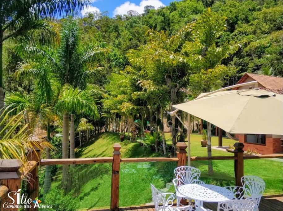 Casa cJacuzzi Pedra Azul Sítio caminho das Árvores