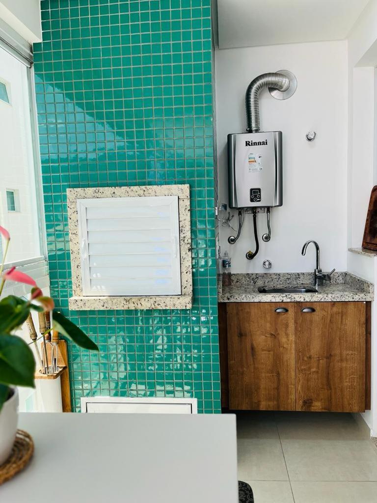 Apartamento na Praia de Palmas com garagem