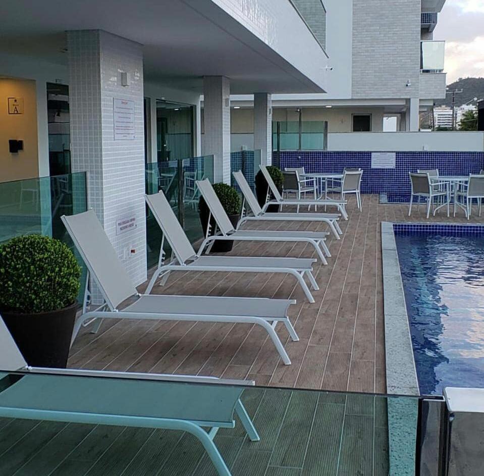Apartamento na Praia de Palmas com garagem