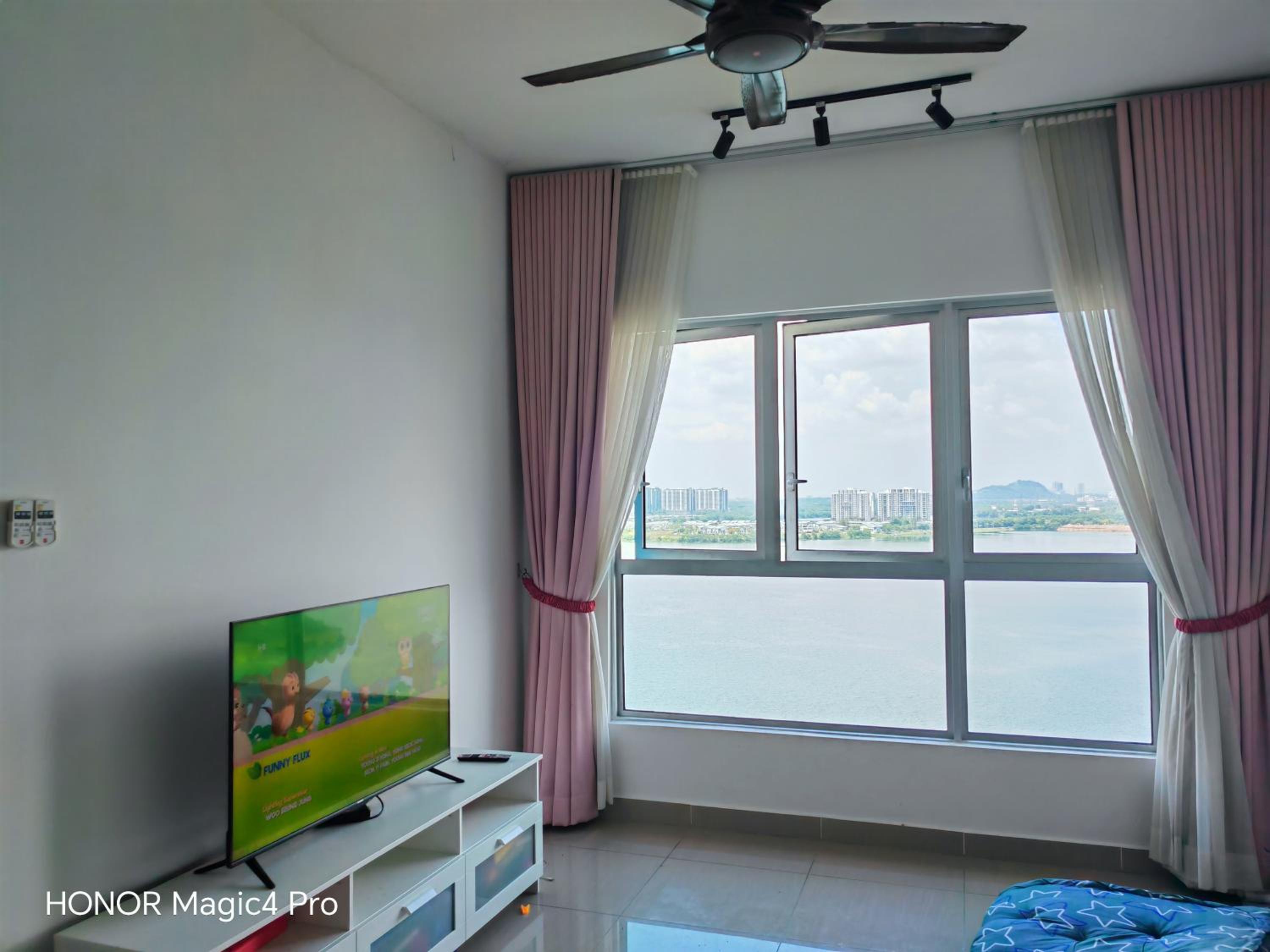 Lake View @ Skylake Residence photo 3