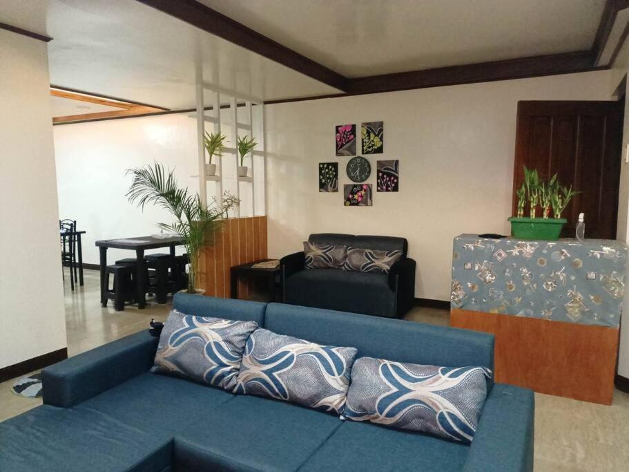 Louie's Place in Baguio City view 2