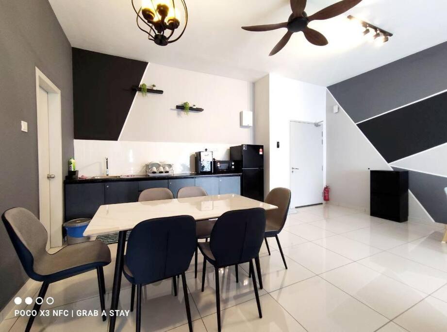 The Horizon Ipoh 3BR L19 by Grab A Stay photo 3