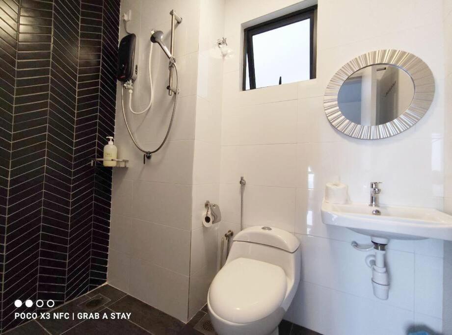 The Horizon Ipoh 3BR L19 by Grab A Stay photo 7